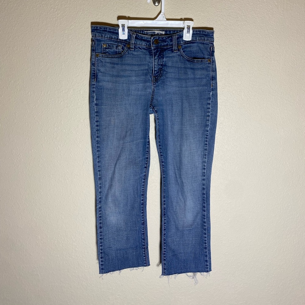 Levi Signature Womens's jeans, Mid Rise Straight, Size 8